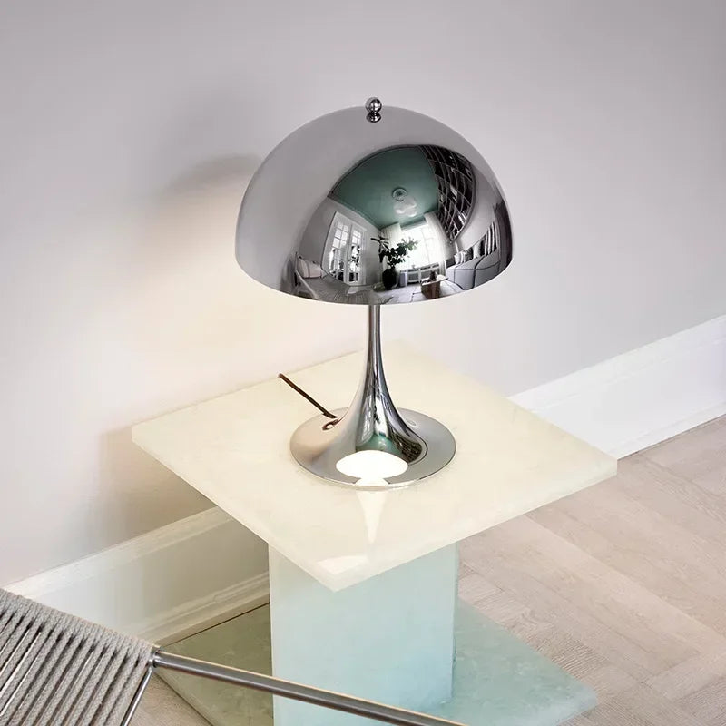 Svampe Bordlampe