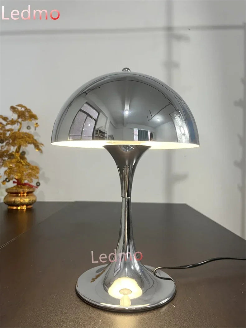 Svampe Bordlampe